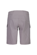 Laden Sie das Bild in den Galerie-Viewer, FingerkrautM.