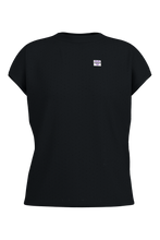 Laden Sie das Bild in den Galerie-Viewer, GemskresseM. Punched Organic Tee deep black Maloja