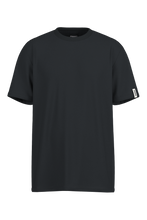 Laden Sie das Bild in den Galerie-Viewer, PorjusM. Organic Cotton Tee deep black Maloja