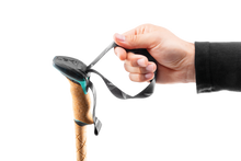 Laden Sie das Bild in den Galerie-Viewer, Cressida FX Carbon