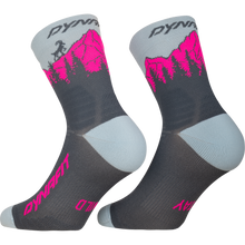 Laden Sie das Bild in den Galerie-Viewer, Dynafit Traverse Mid Socks Unisex
