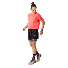 Laden Sie das Bild in den Galerie-Viewer, Dynafit Trail 2in1 Shorts Damen