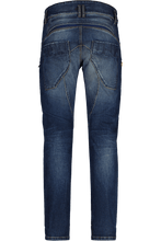 Laden Sie das Bild in den Galerie-Viewer, BlutwurzM.