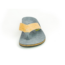 Laden Sie das Bild in den Galerie-Viewer, Gnom Mikrofaser/Kork Schuhe Doghammer bei Sport Raith