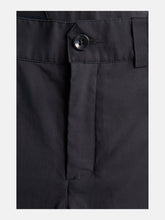 Laden Sie das Bild in den Galerie-Viewer, Player Shorts Men