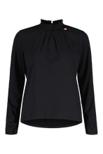 Laden Sie das Bild in den Galerie-Viewer, UllyM. Traceable BioRe Longsleeve deep black Maloja
