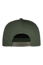 Laden Sie das Bild in den Galerie-Viewer, HieflerM. Snapback Cap alpine woods Maloja
