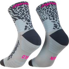 Laden Sie das Bild in den Galerie-Viewer, Dynafit Run Wild Mid Socks Unisex
