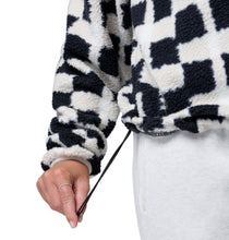 Laden Sie das Bild in den Galerie-Viewer, Columbia Helvetia II gecropptes Sherpa Half Snap Fleece mit Print – Black, Geostack
