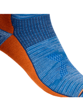 Laden Sie das Bild in den Galerie-Viewer, Tour Compression Long Socks
